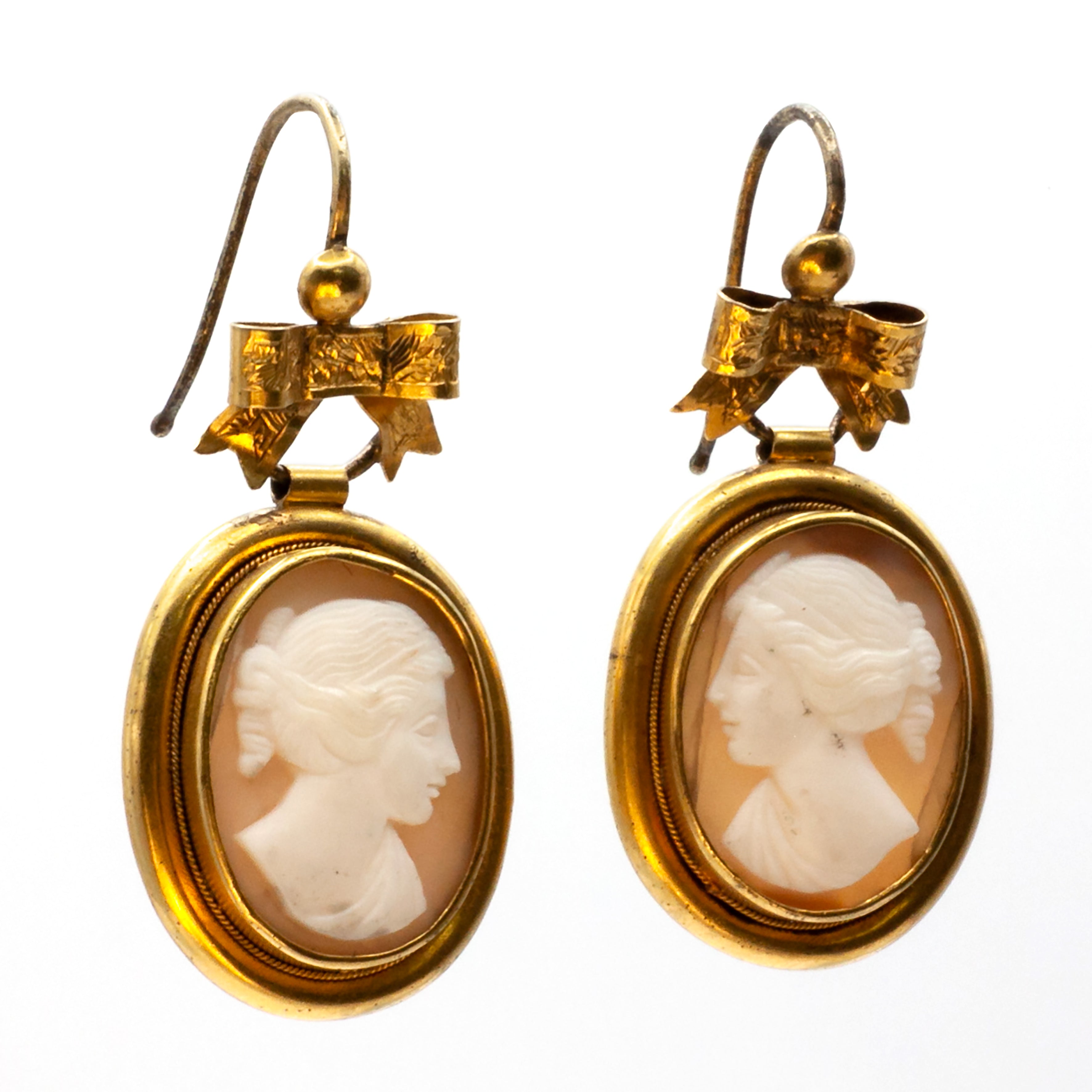 An antique Victorian pair of 18ct gold cameo earrings