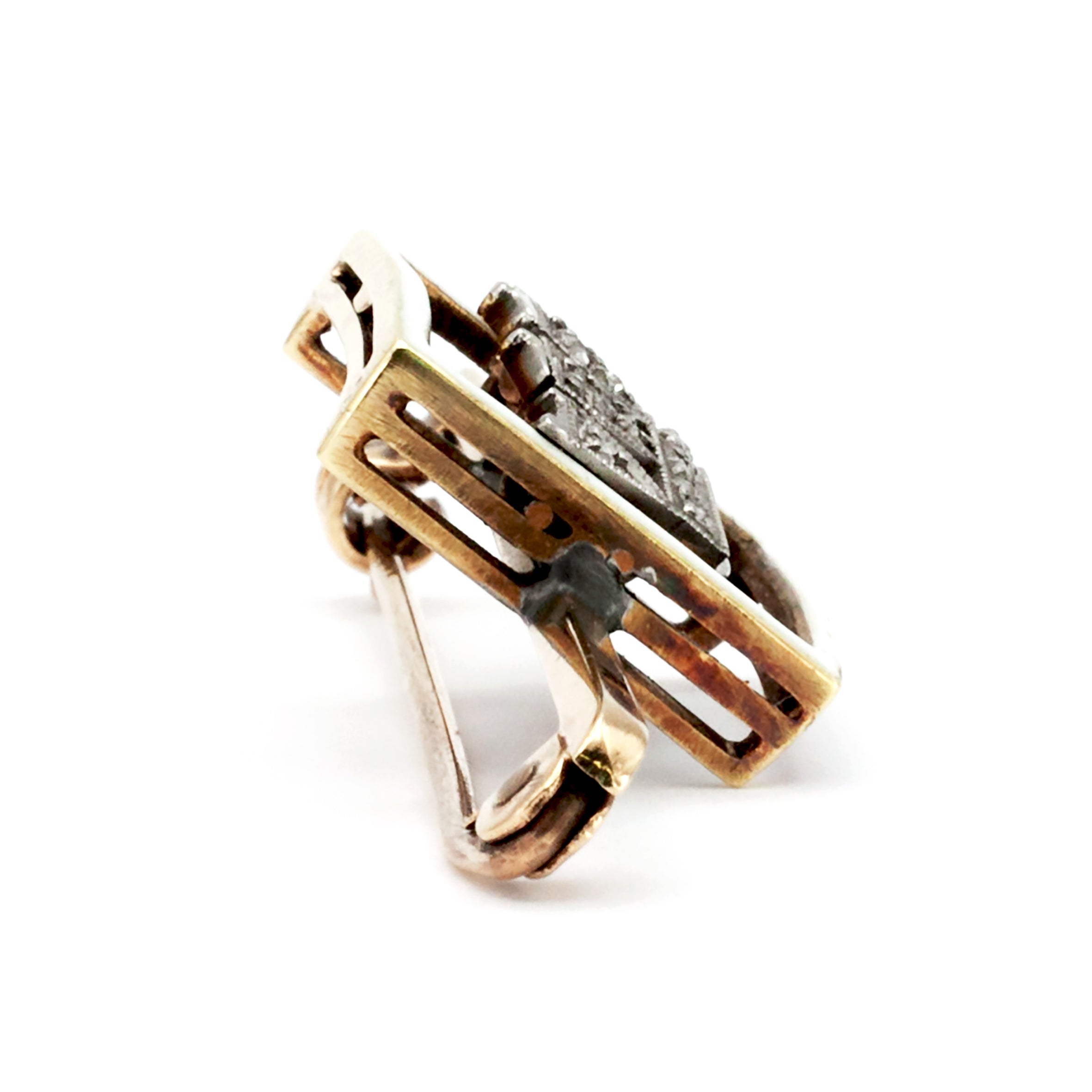 A 9ct gold diamond brooch